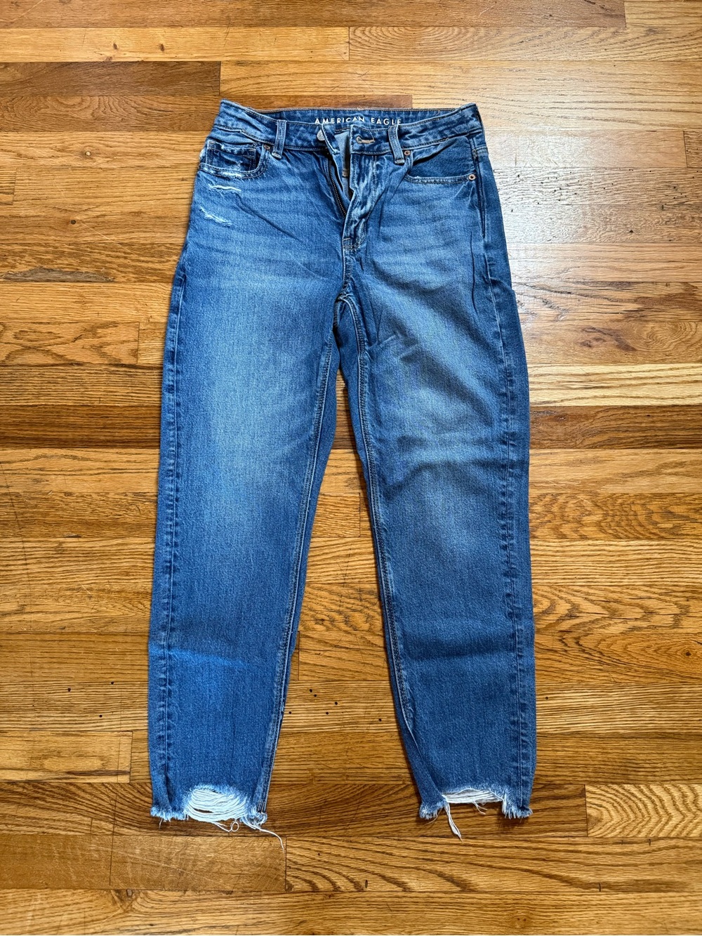 Women’s American eagle jeans